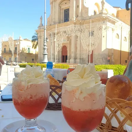 Del Centro Storico ***